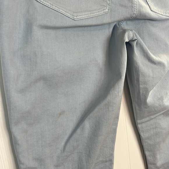 LOFT Skinny Crop with Frayed Hem Light Wash 8 / 29 - Picture 6 of 15